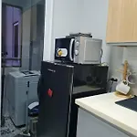 Homey Condo Unit In Bgc - B Soma Nt